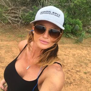 Meet your Posher, Carmen